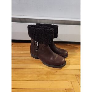 Ugg Australia Women's Bellevue Shearling Brown Leather Fold Boots Size 9